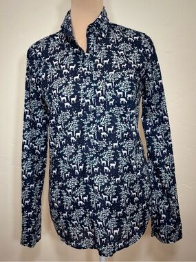 J. Crew 100% Cotton Navy Blue Popover Shirt in Woodland Pattern, size 0